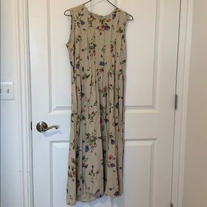 Vintage Floral Pleated Sun Dress